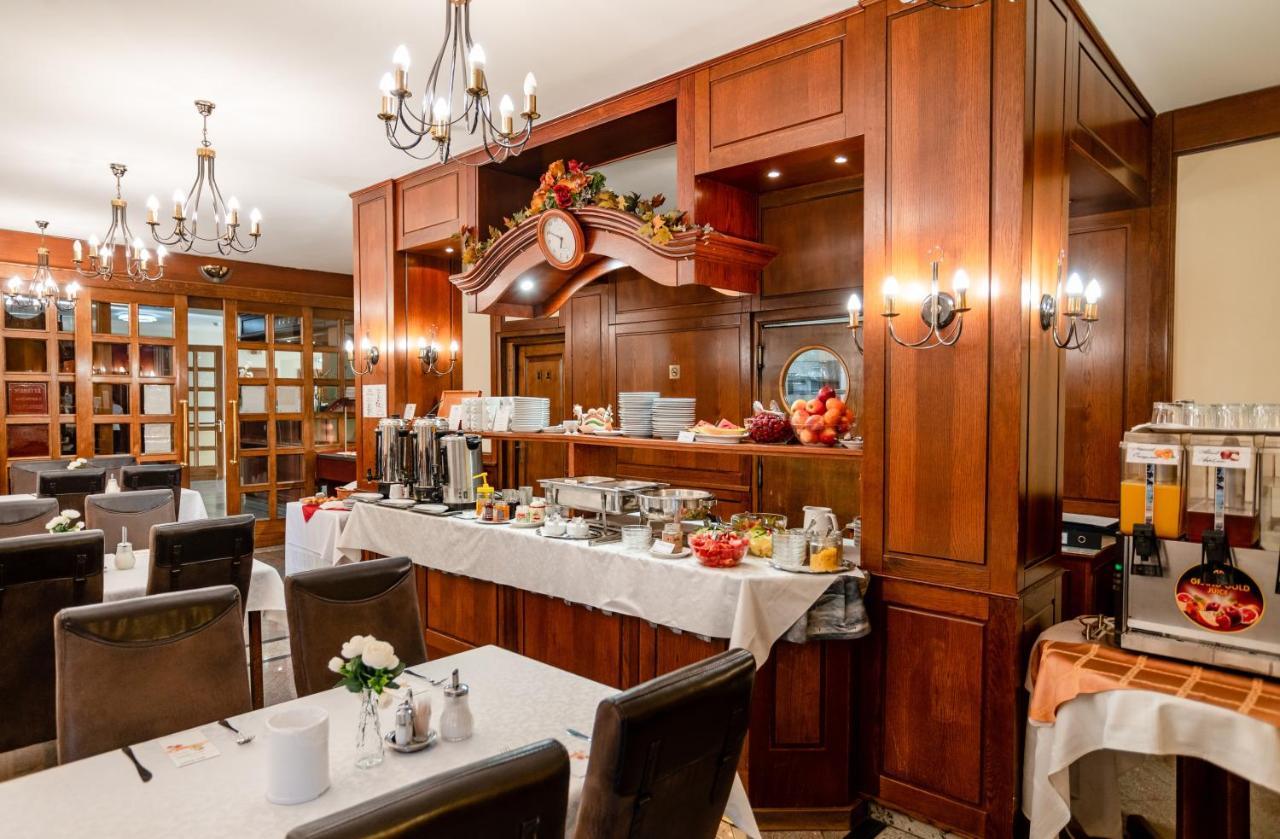 Hévíz Hotel Erzsebet מראה חיצוני תמונה