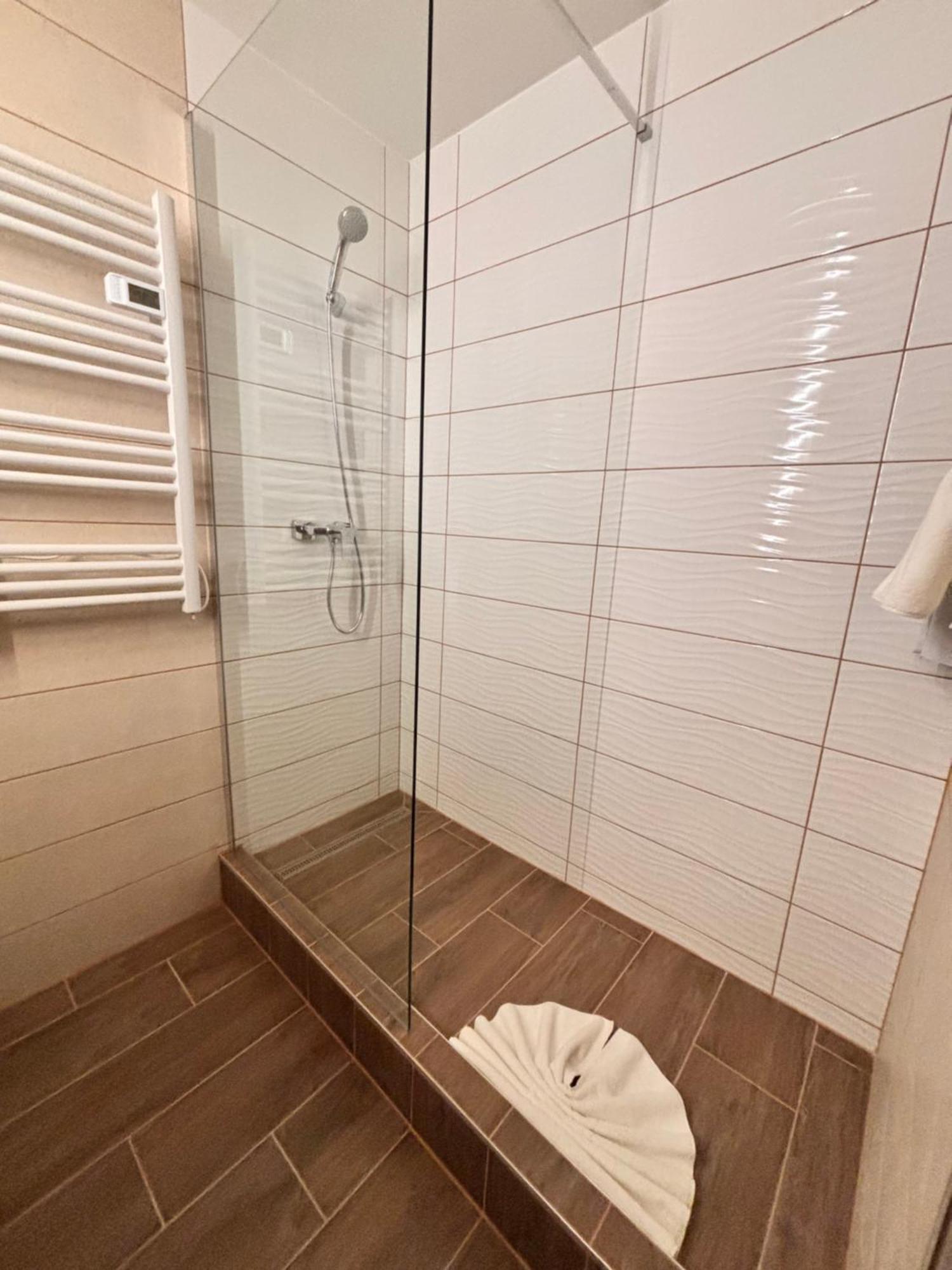 Hévíz Hotel Erzsebet מראה חיצוני תמונה